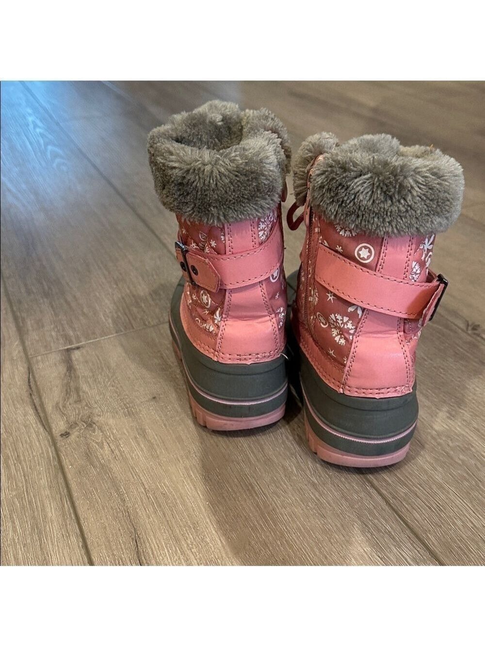 Pink and Gray Snow Boots with Fur Trim - Picture 5 of 6